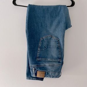 American Eagle Curvy Hi-Rise Jegging